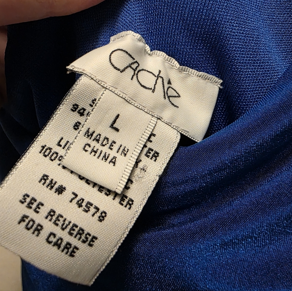 Cache Dress - Picture 3 of 6